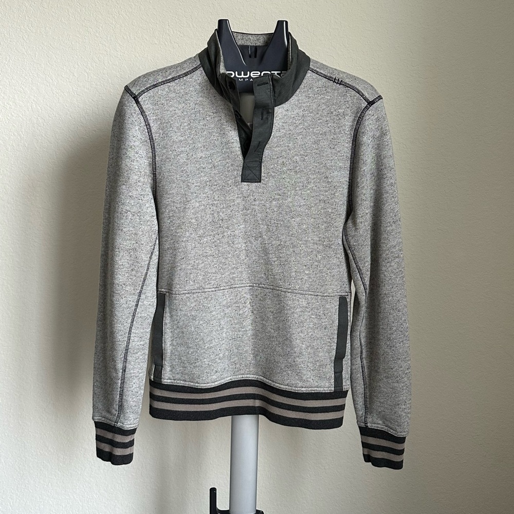 Men’s lululemon Pullover Button Collar Sweatshirt